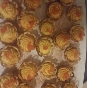 Meet your Posher, Bernadette judicaelle